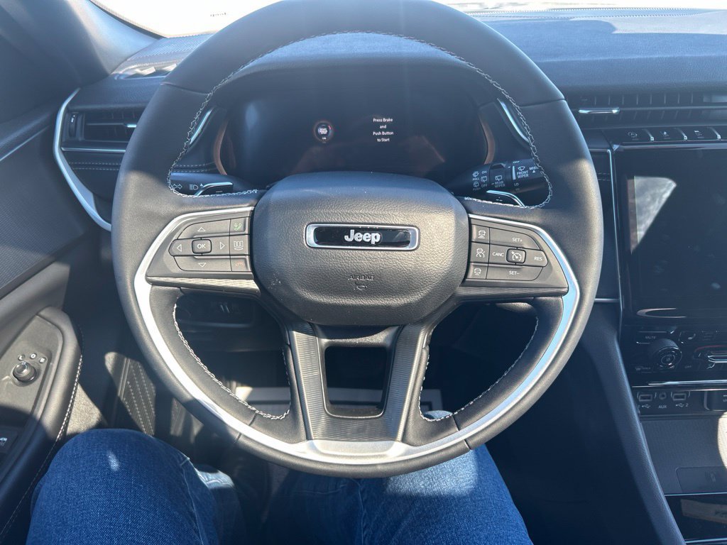 New 2027 Jeep Grand Cherokee Laredo X AWD/4WD image 16