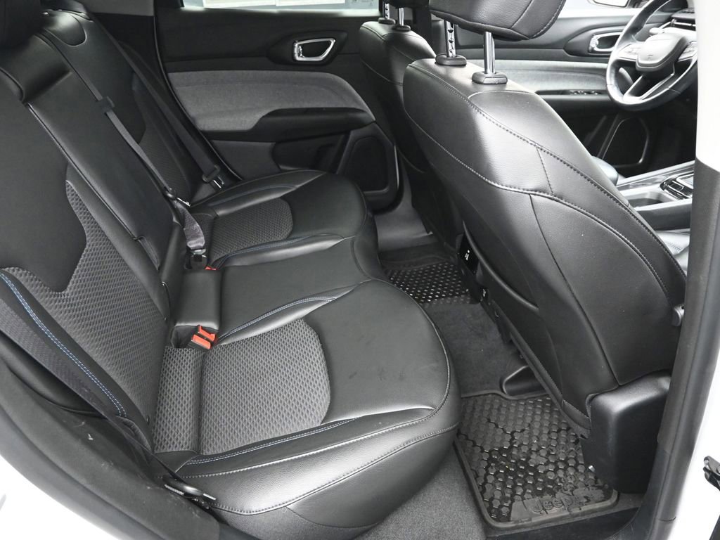 Used 2022 Jeep Compass Latitude w/ Convenience Group image 7