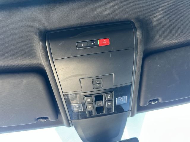 Used 2020 Volkswagen Atlas Cross Sport SEL Premium R-Line image 23