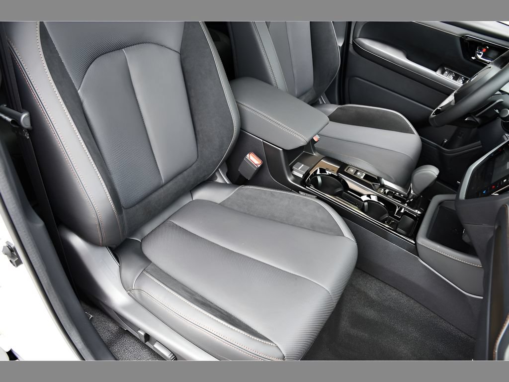 New 2026 Subaru Forester Touring AWD/4WD image 32