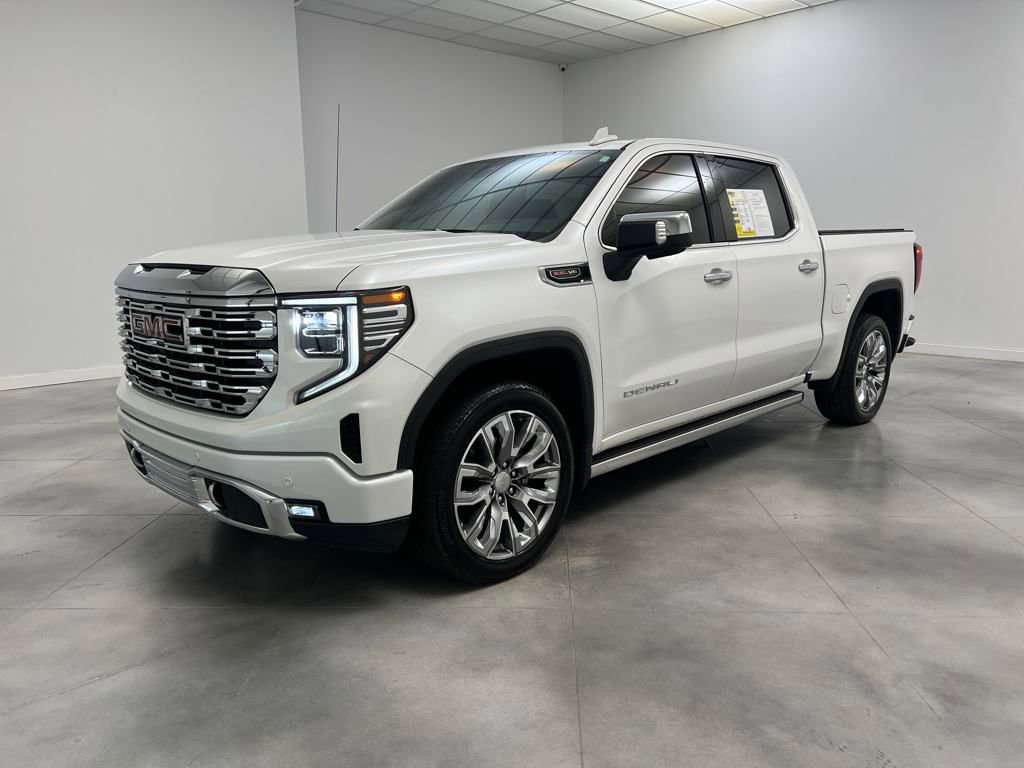 Used 2024 GMC Sierra 1500 Denali w/ Denali Reserve Package image 3