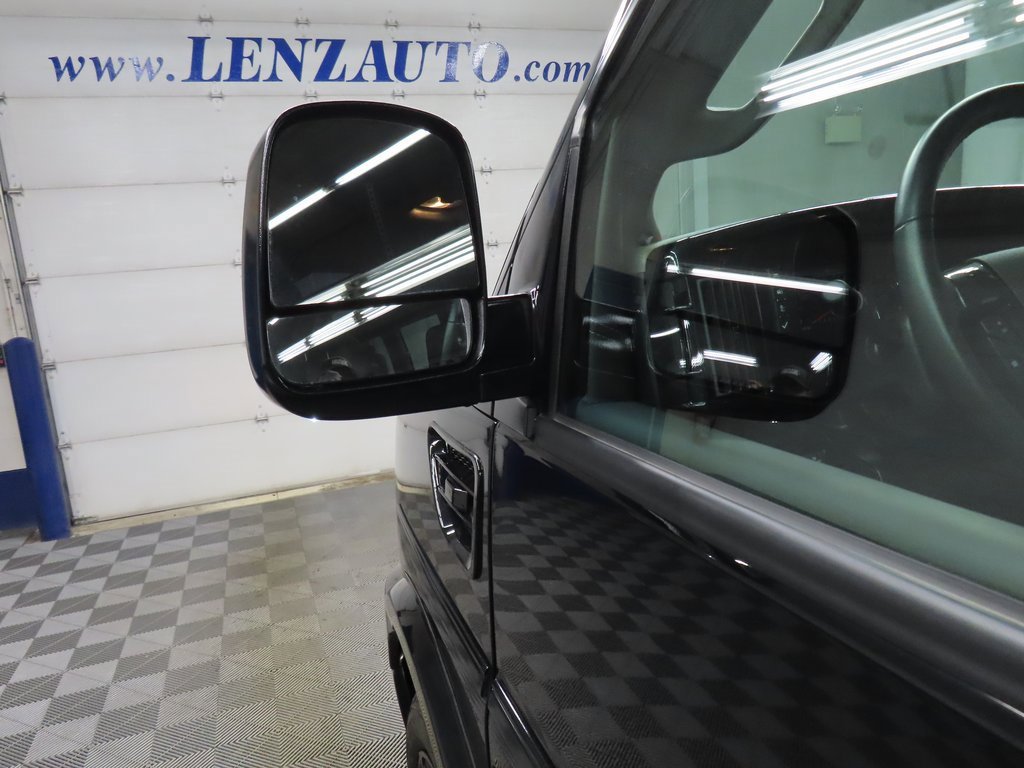 Used 2022 GMC Savana 2500 Extended w/ Enhanced Convenience Package image 58