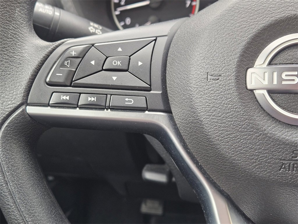 Used 2024 Nissan Sentra SV image 24