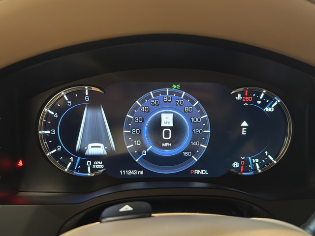 Used 2019 Cadillac Escalade ESV Platinum AWD/4WD image 11