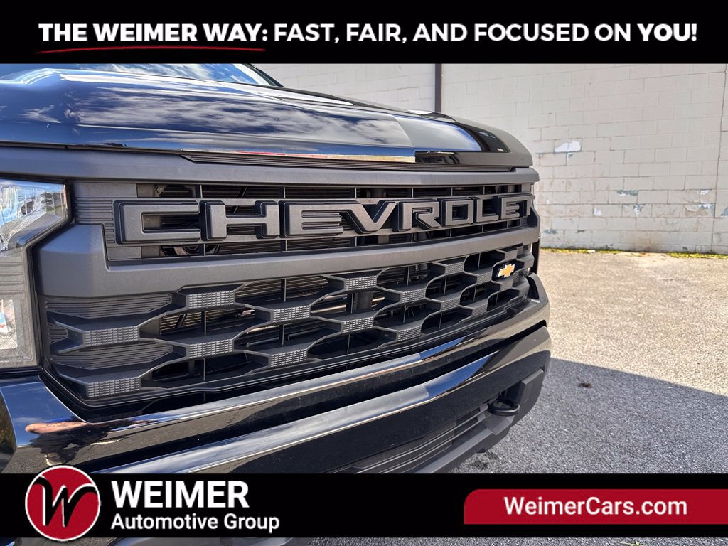Used 2025 Chevrolet Silverado 1500 Custom AWD/4WD image 3