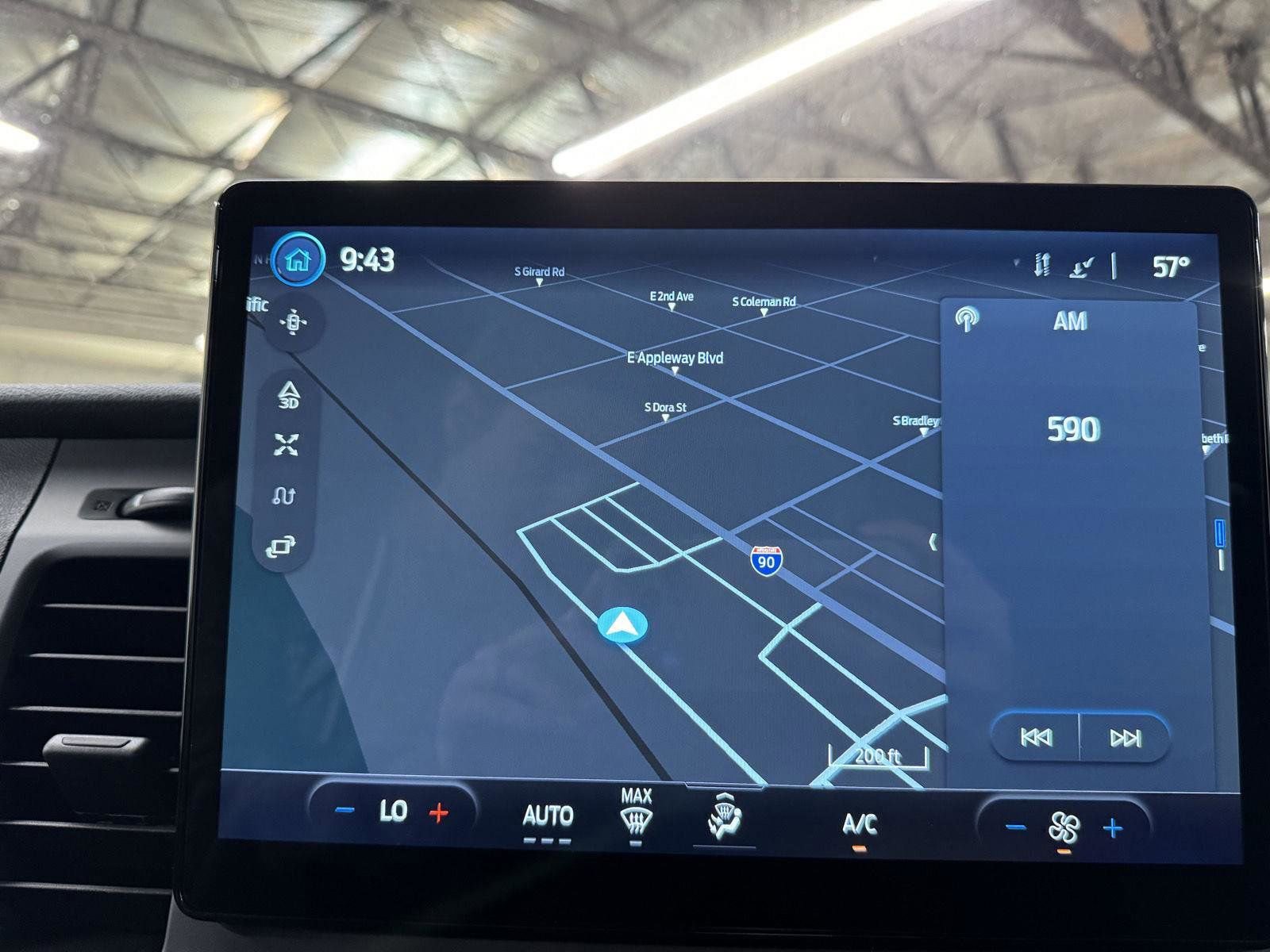 Used 2022 Ford E-Transit Medium Roof w/ Load Area Protection Package image 10