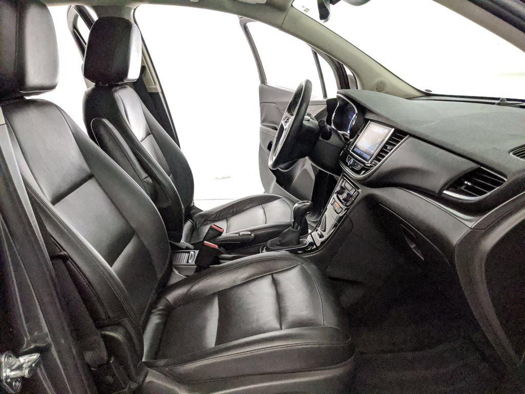 Used 2018 Buick Encore Essence AWD/4WD image 20
