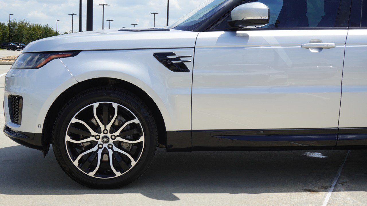 Used 2018 Land Rover Range Rover Sport HSE AWD/4WD image 10