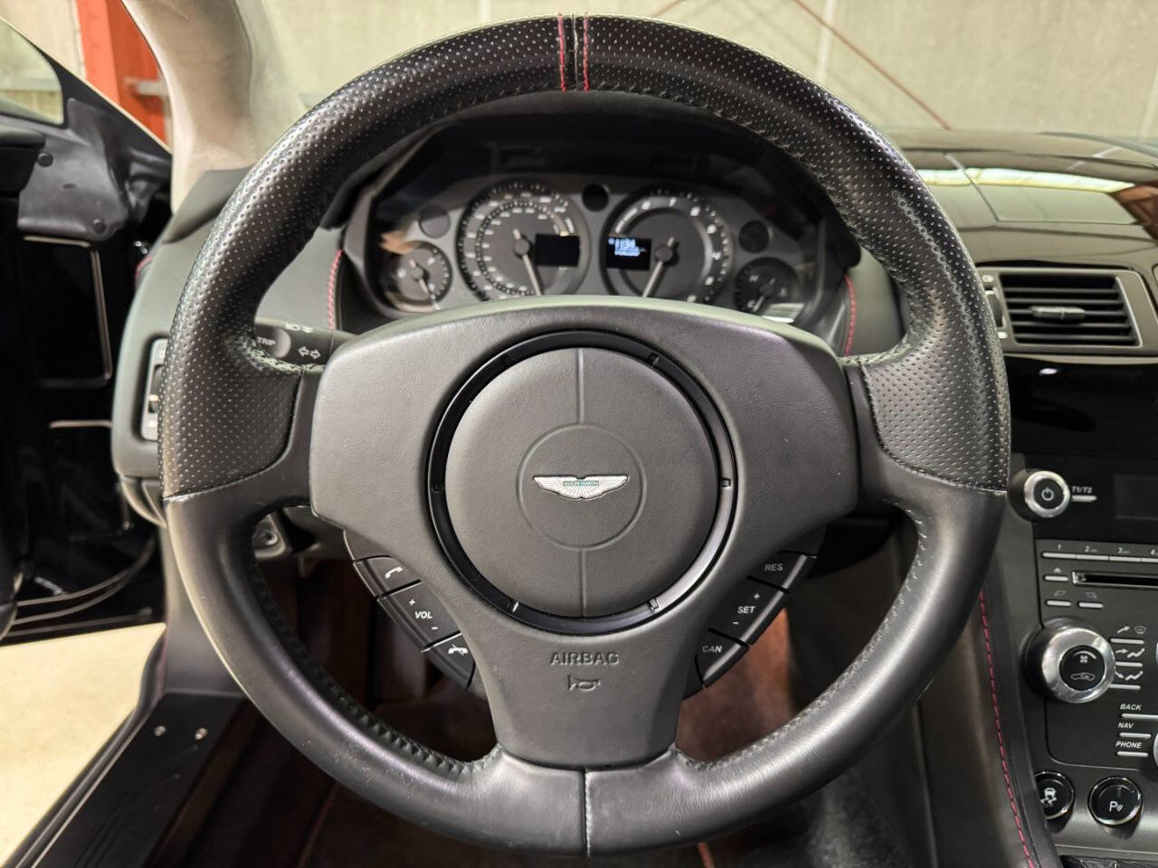 Used 2015 Aston Martin V8 Vantage GT image 22