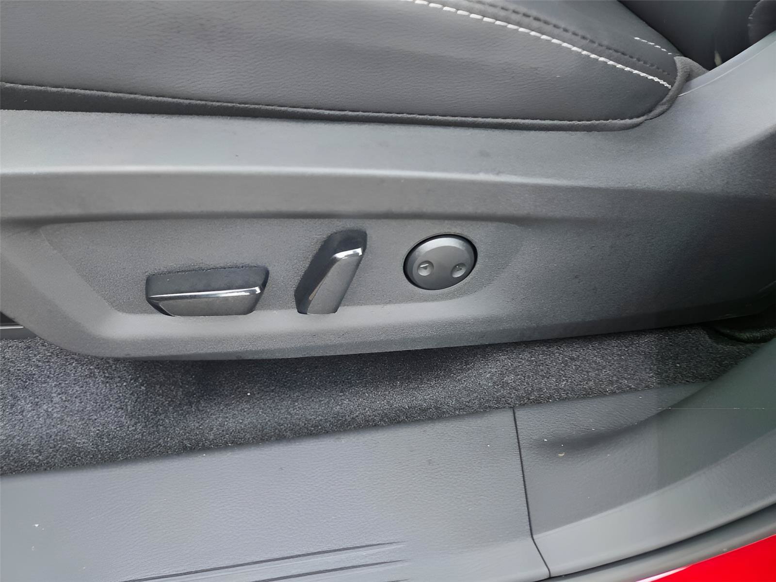 New 2026 Nissan Murano SV AWD/4WD image 18