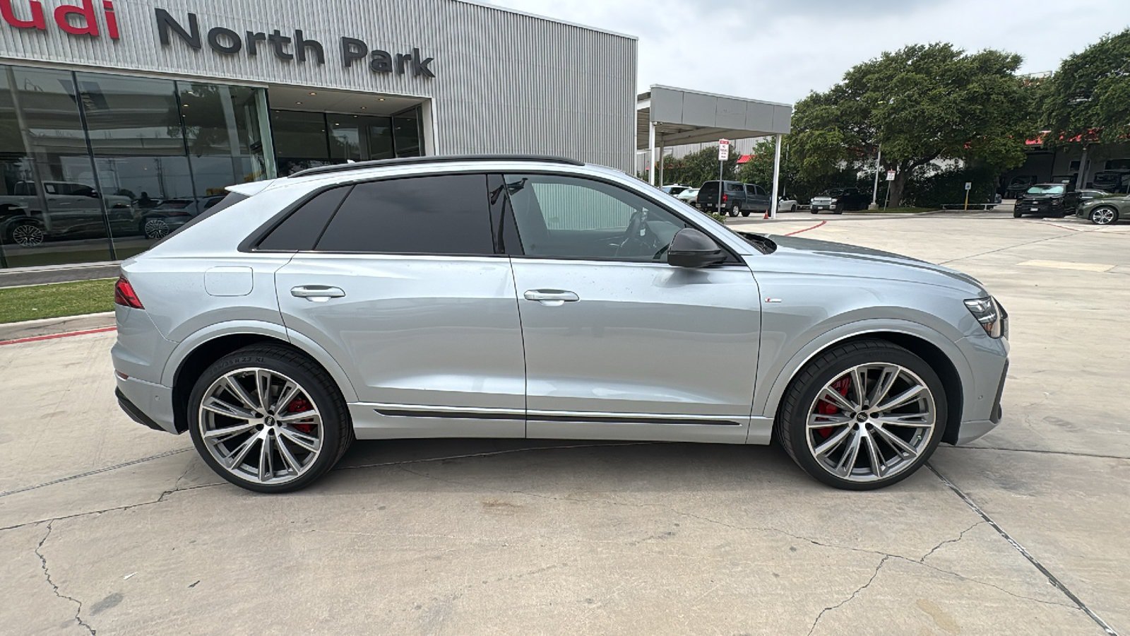 New 2026 Audi Q8 Prestige AWD/4WD image 8