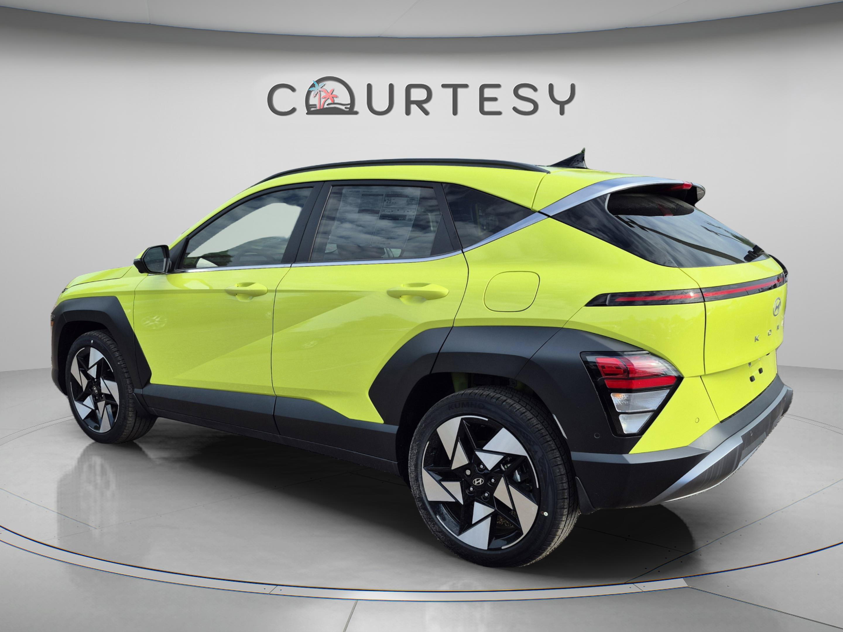 New 2026 Hyundai Kona Limited FWD image 3