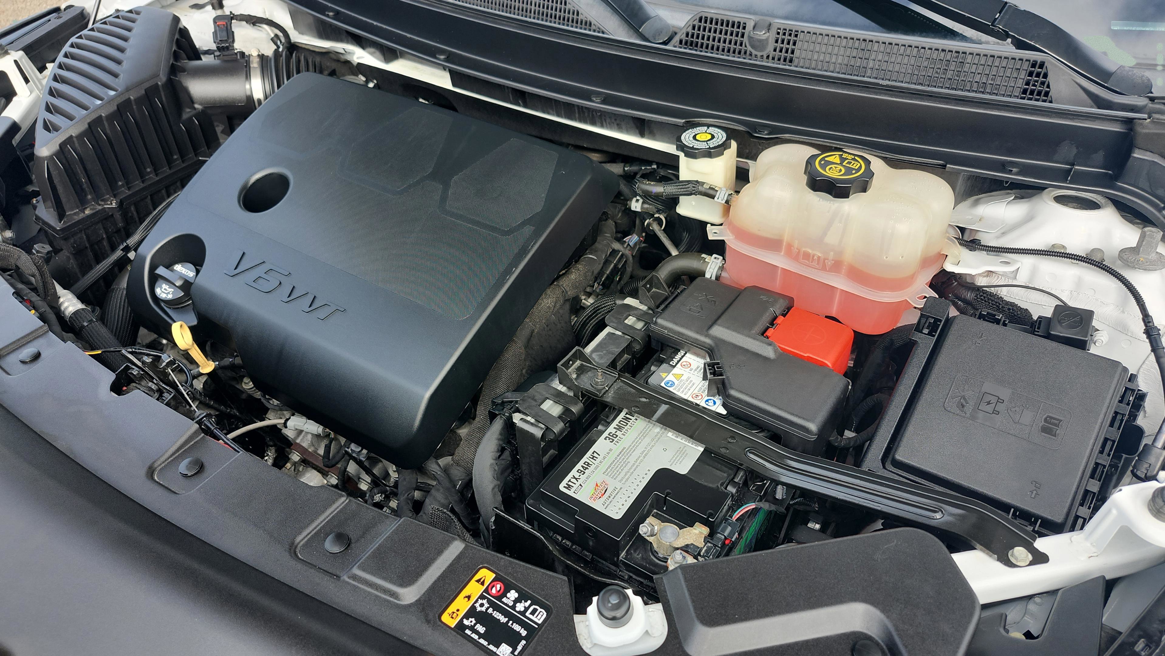 Used 2020 Buick Enclave Essence w/ Sound and Sites Package image 17