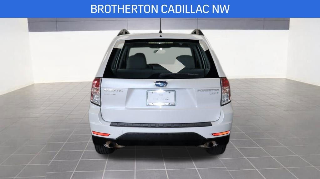 Used 2011 Subaru Forester 2.5X w/ Alloy Wheel Value Pkg image 4