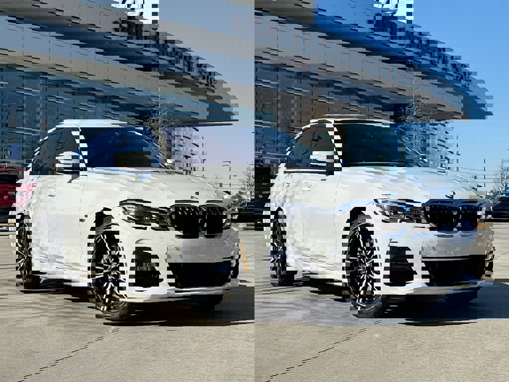 Used 2022 BMW 330e 330e iPerformance w/ M Sport Package image 2