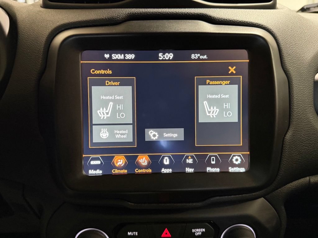 Certified 2022 Jeep Renegade Limited AWD/4WD image 12