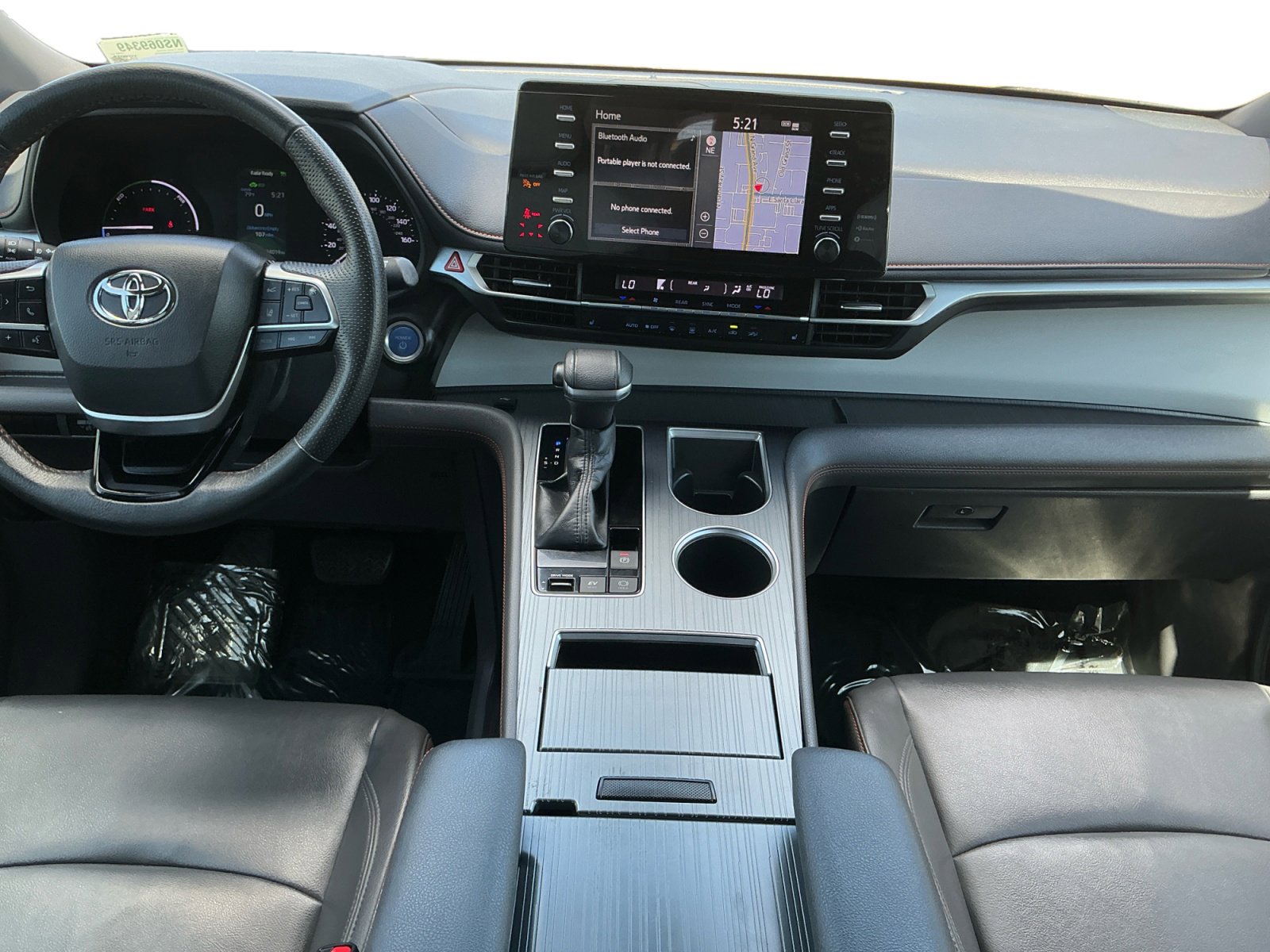 Used 2022 Toyota Sienna XSE AWD/4WD image 10