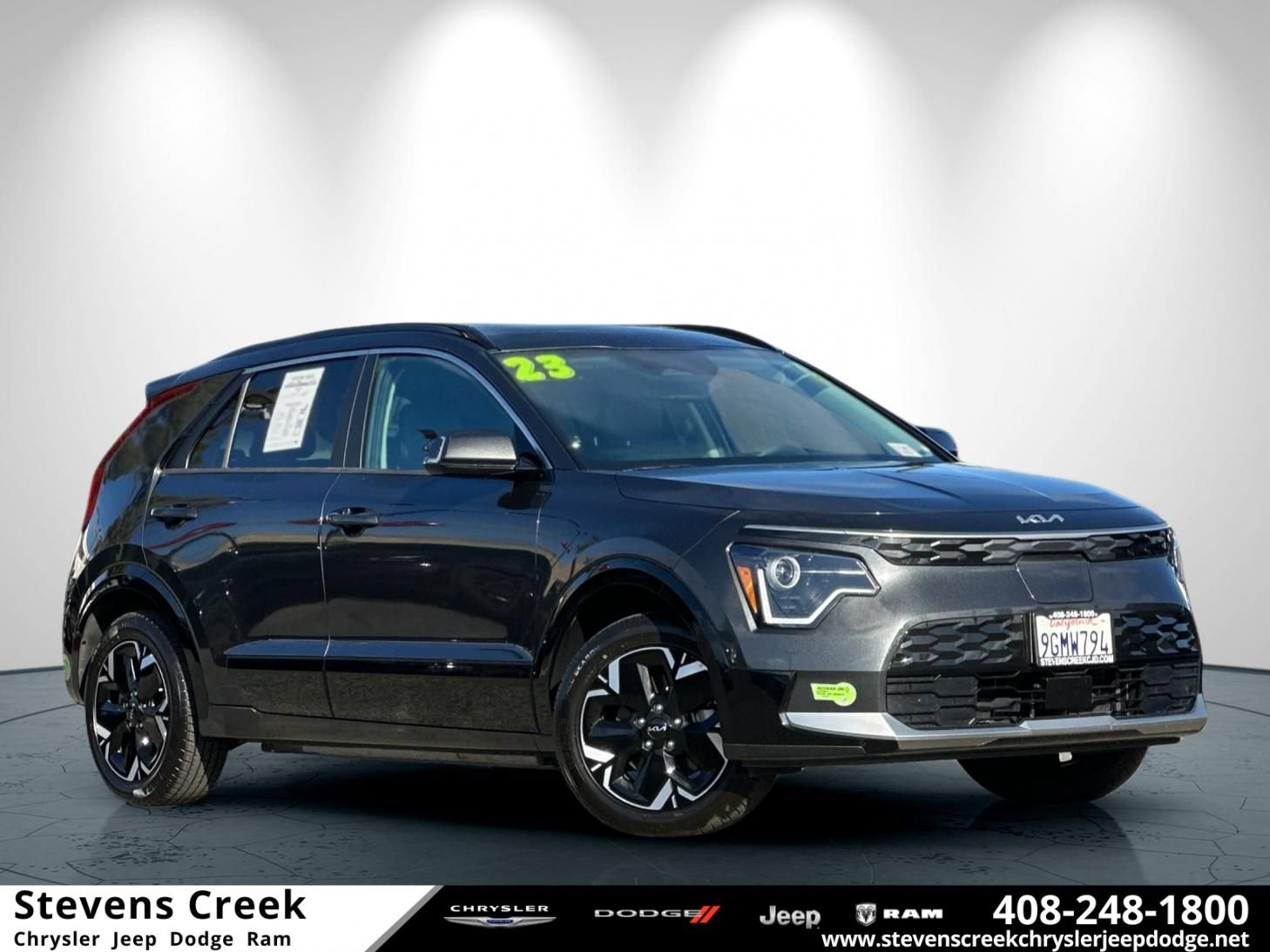 Used 2023 Kia Niro Wind FWD image 1