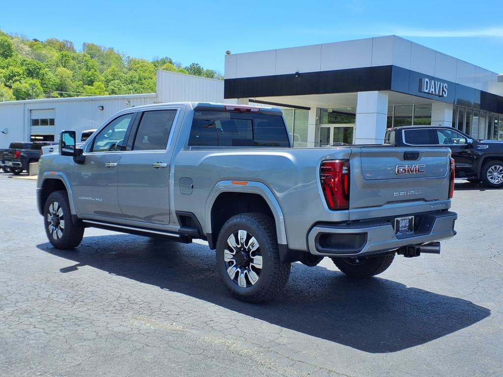New 2025 GMC Sierra 2500 Denali w/ Denali Reserve Package image 2