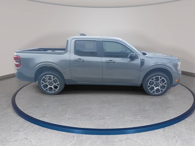 Used 2026 Ford Maverick Lariat w/ 4K Tow Package AWD/4WD image 4