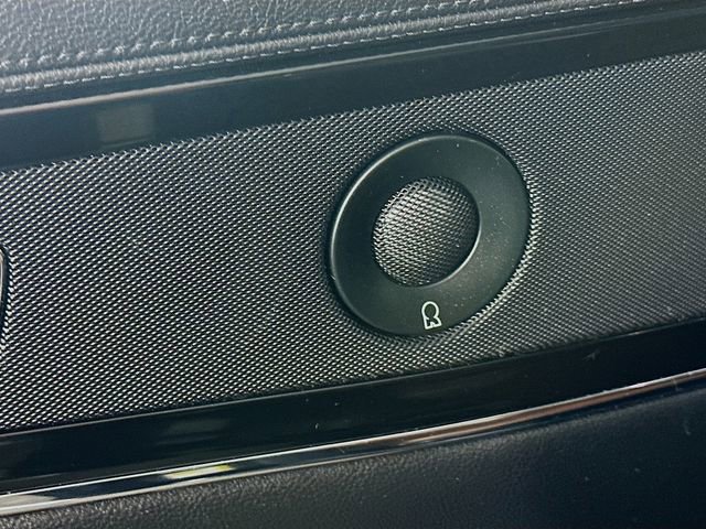 Used 2022 Lincoln Nautilus Reserve w/ Equipment Group 201A image 25