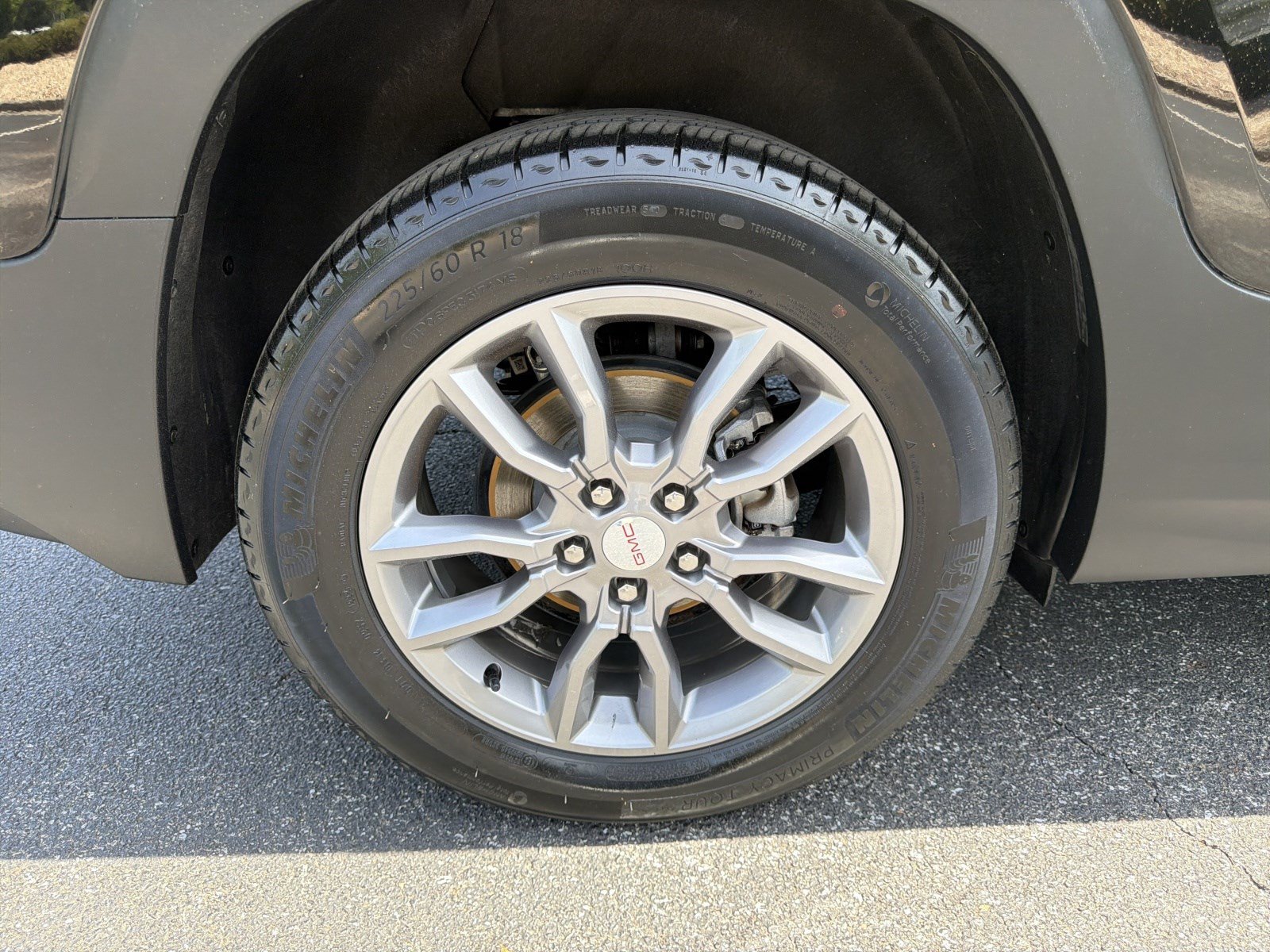 Used 2022 GMC Terrain SLT w/ Tech Package AWD/4WD image 17