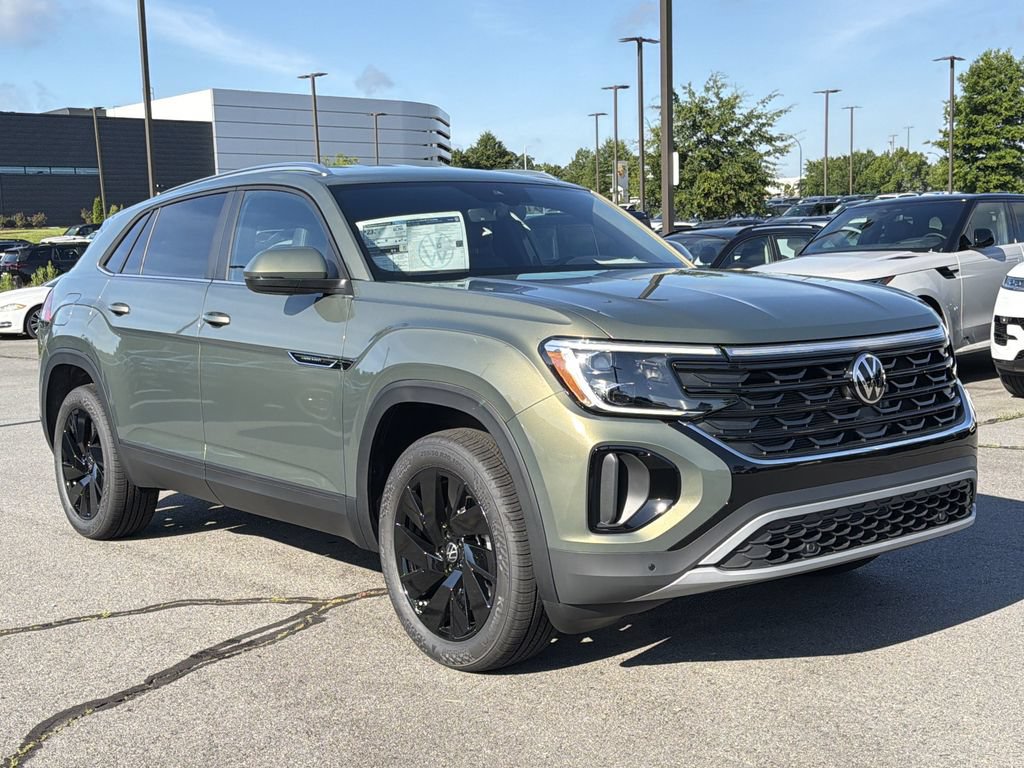 New 2026 Volkswagen Atlas Cross Sport SE FWD image 7