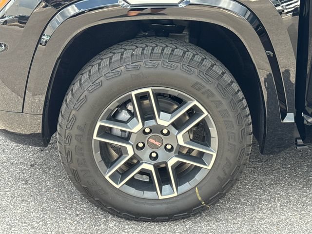 New 2027 GMC Terrain AT4 w/ Convenience Package III AWD/4WD image 27