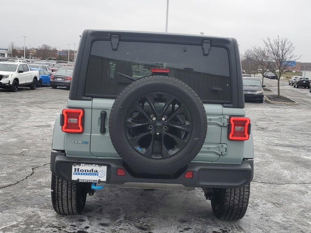 Used 2023 Jeep Wrangler Unlimited Sahara w/ Cold Weather Group image 6