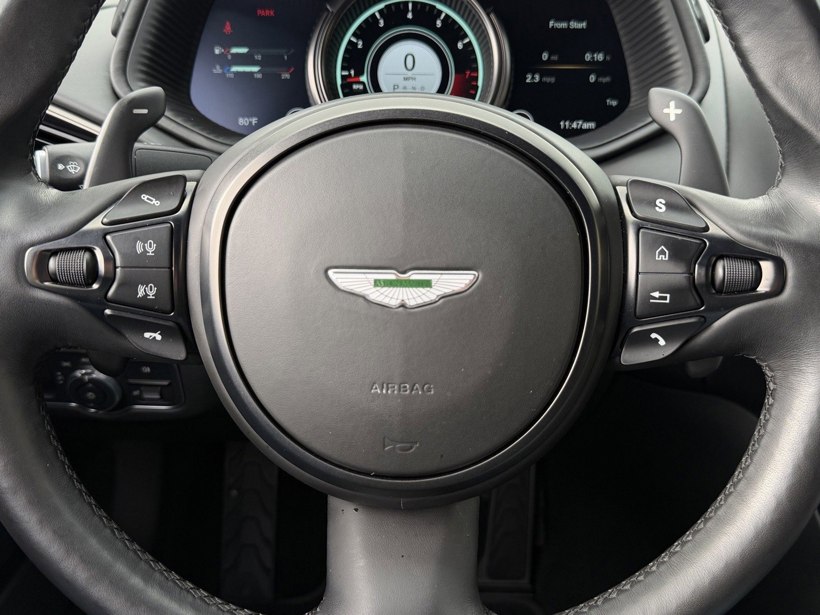 Used 2021 Aston Martin DB11 Coupe image 15