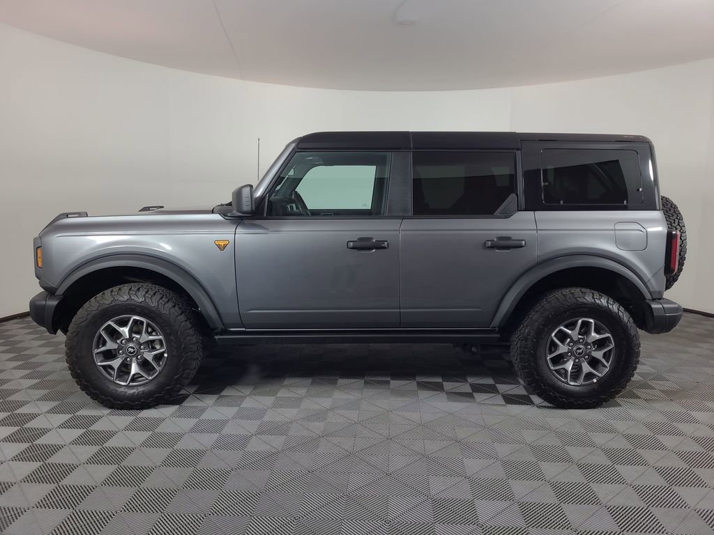 Used 2025 Ford Bronco Badlands AWD/4WD image 6