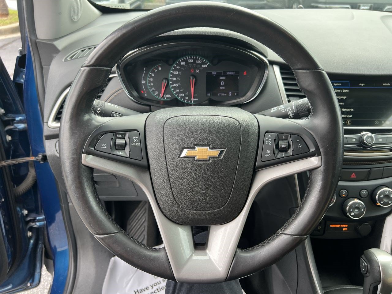 Used 2019 Chevrolet Trax LT w/ LT Convenience Package FWD image 18