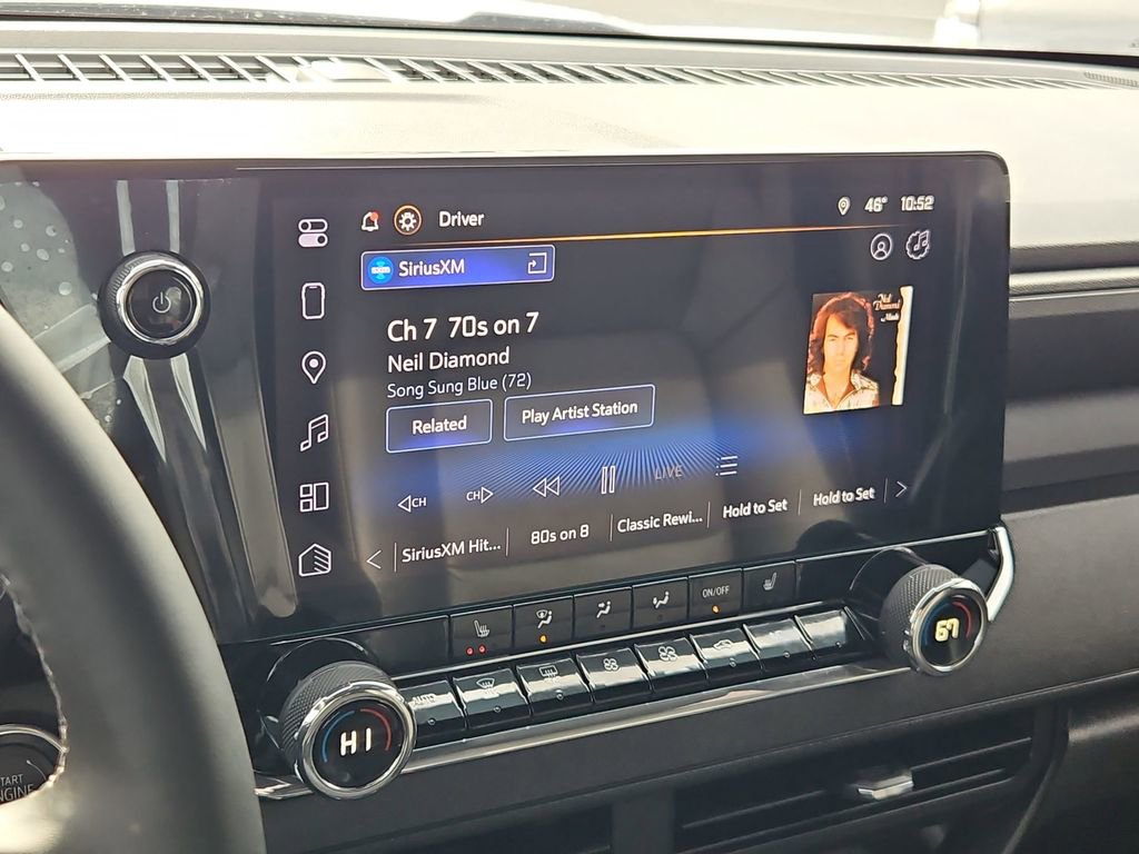 Used 2025 Chevrolet Colorado Trail Boss w/ Off-Road Front Bumper Package image 17