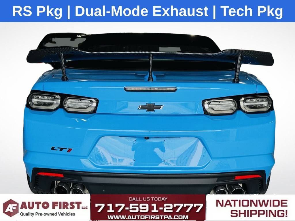 Used 2023 Chevrolet Camaro LT w/ RS Package image 4