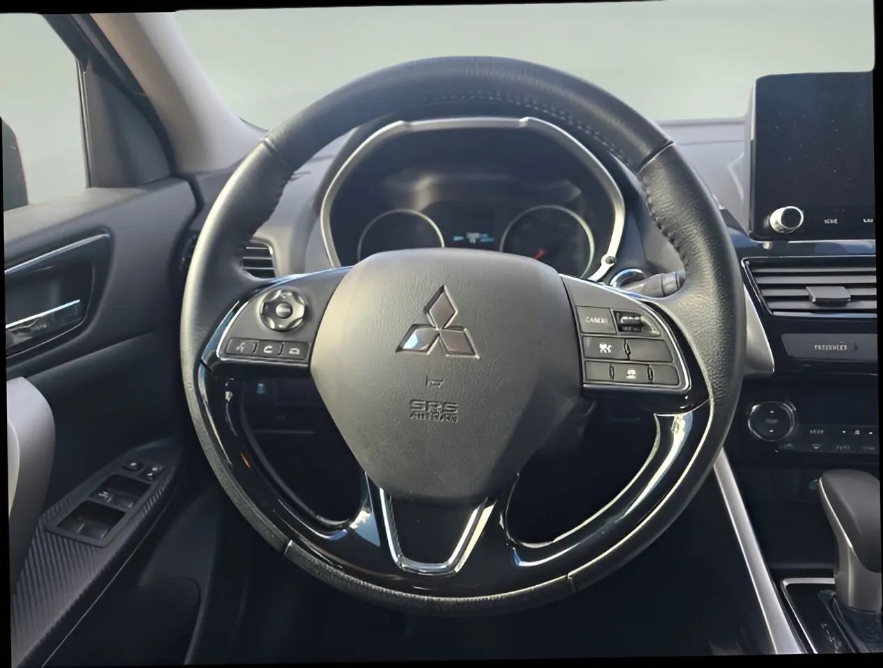 Used 2024 Mitsubishi Eclipse Cross SEL image 14