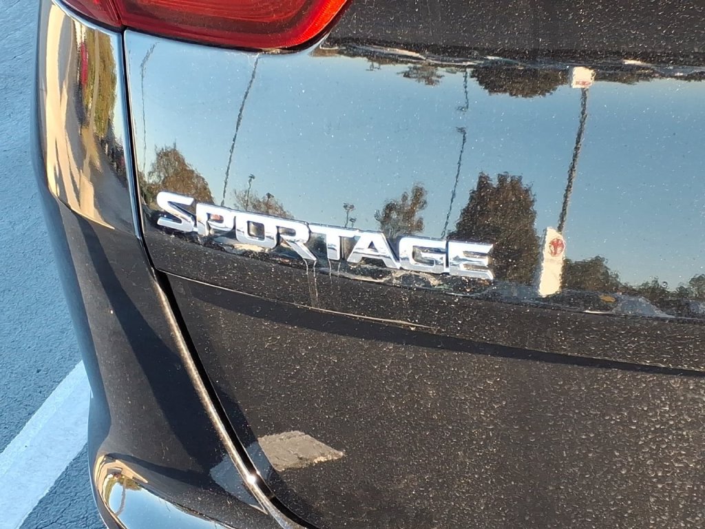 Used 2019 Kia Sportage EX w/ EX Premium Package FWD image 9