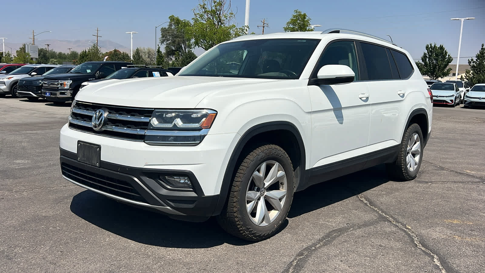 Used 2018 Volkswagen Atlas SE