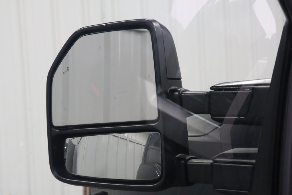 Used 2022 Ford F250 Lariat w/ Lariat Ultimate Package AWD/4WD image 22