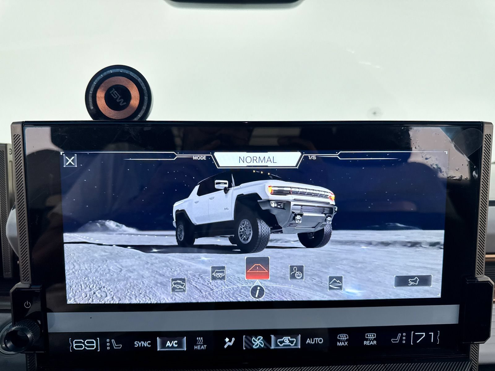 Used 2022 GMC Hummer EV Edition 1 w/ LPO, Illumination Package AWD/4WD image 28