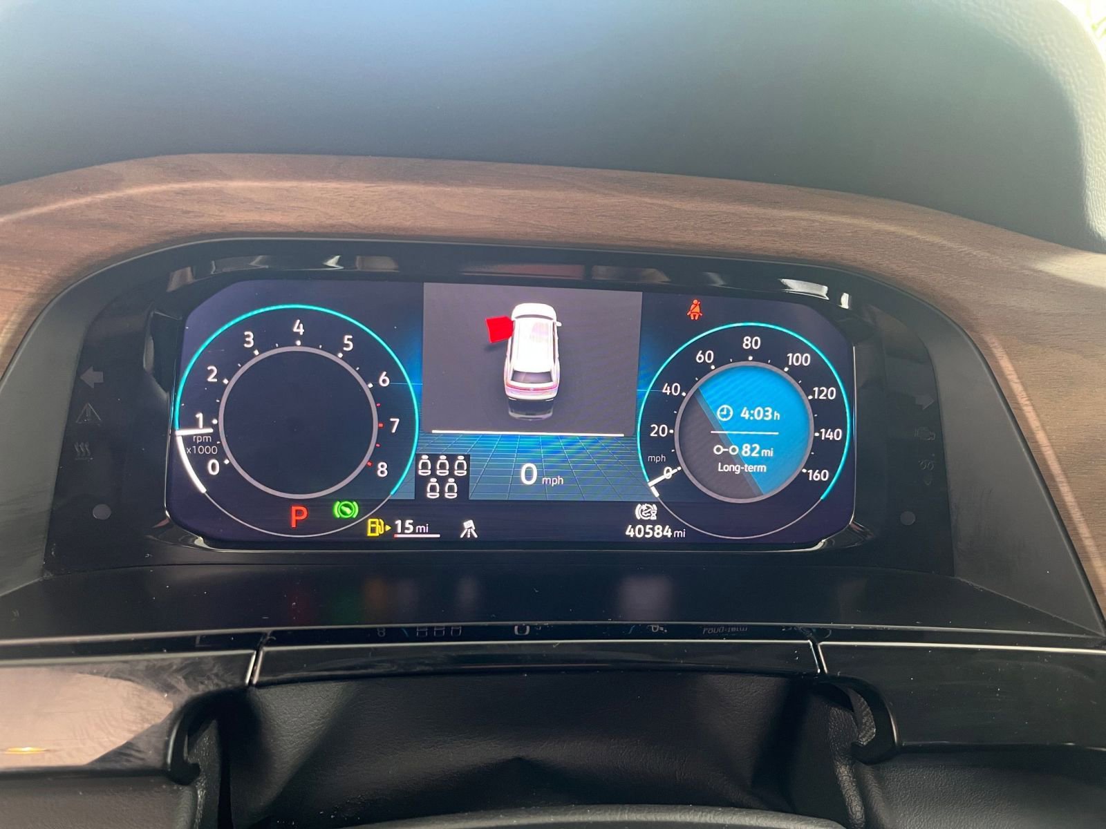 Used 2025 Volkswagen Atlas SE AWD/4WD image 43