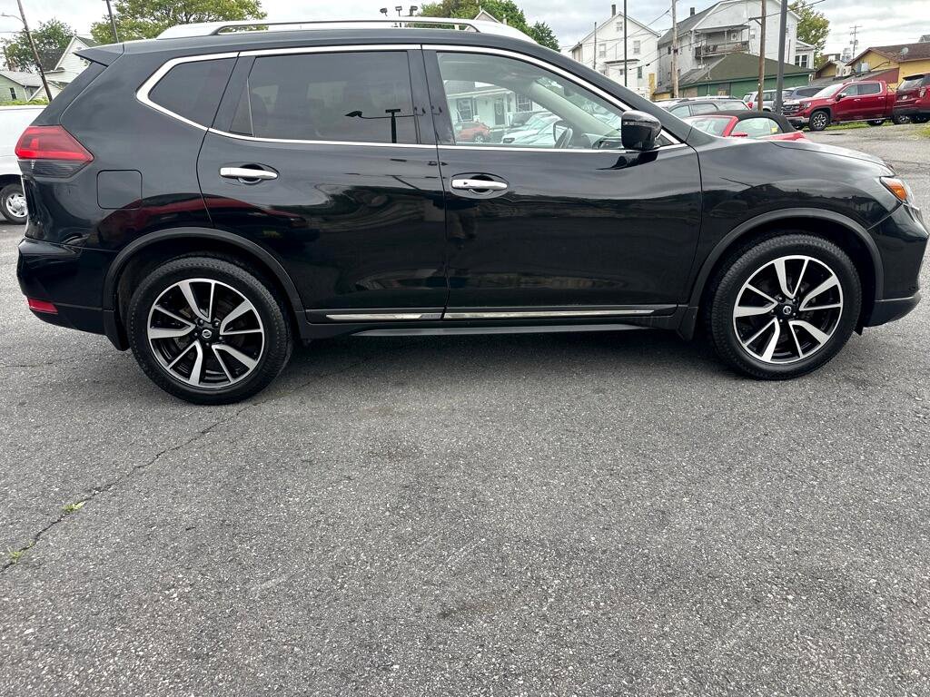 Used 2018 Nissan Rogue SL w/ Premium Package image 6