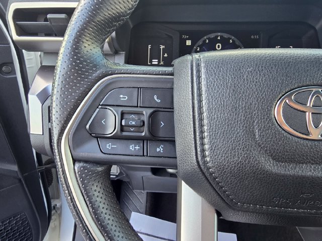 Used 2025 Toyota 4Runner SR5 AWD/4WD image 26