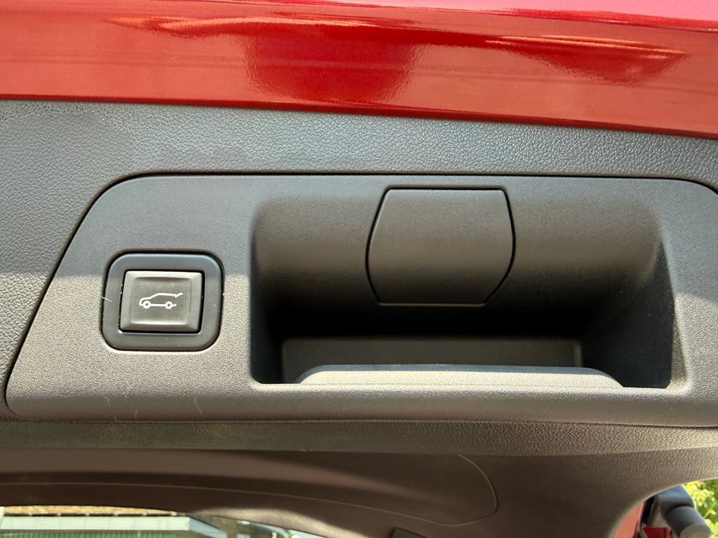 Used 2021 Buick Envision Preferred AWD/4WD image 19