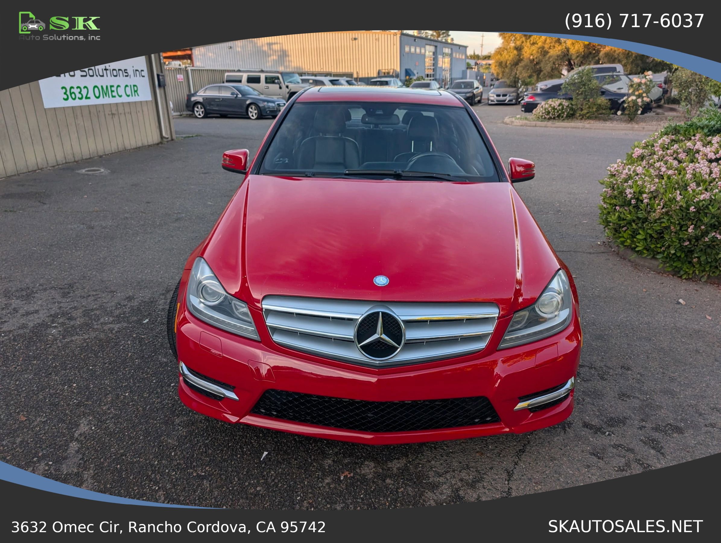 Used 2012 Mercedes-Benz C 300 4MATIC Sedan image 3