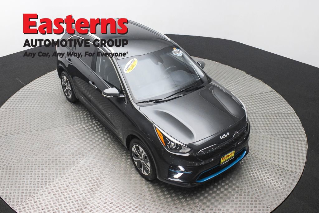 Used 2022 Kia Niro EX w/ Cold Weather Package image 3