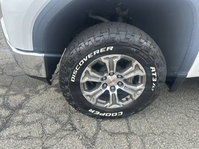 Certified 2019 GMC Sierra 1500 SLE w/ SLE Value Package AWD/4WD image 8