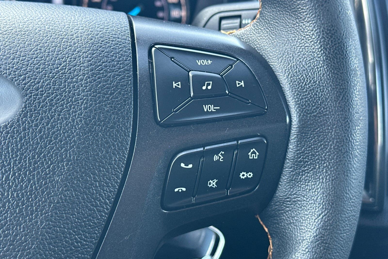 Used 2023 Ford Ranger XLT w/ Equipment Group 301A Mid image 24