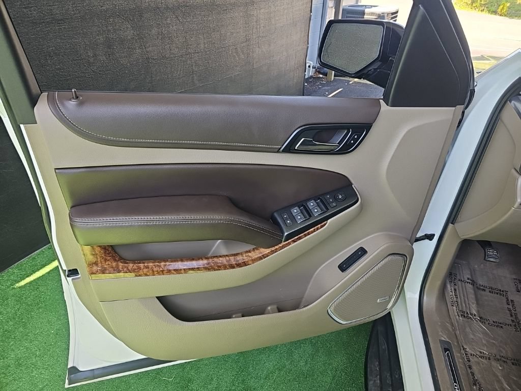 Used 2019 Chevrolet Tahoe Premier AWD/4WD image 25