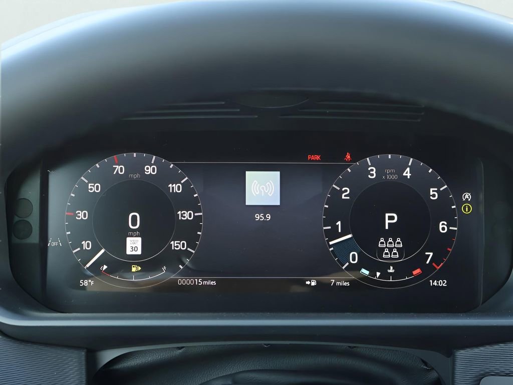 New 2026 Land Rover Discovery Limited Edition image 30