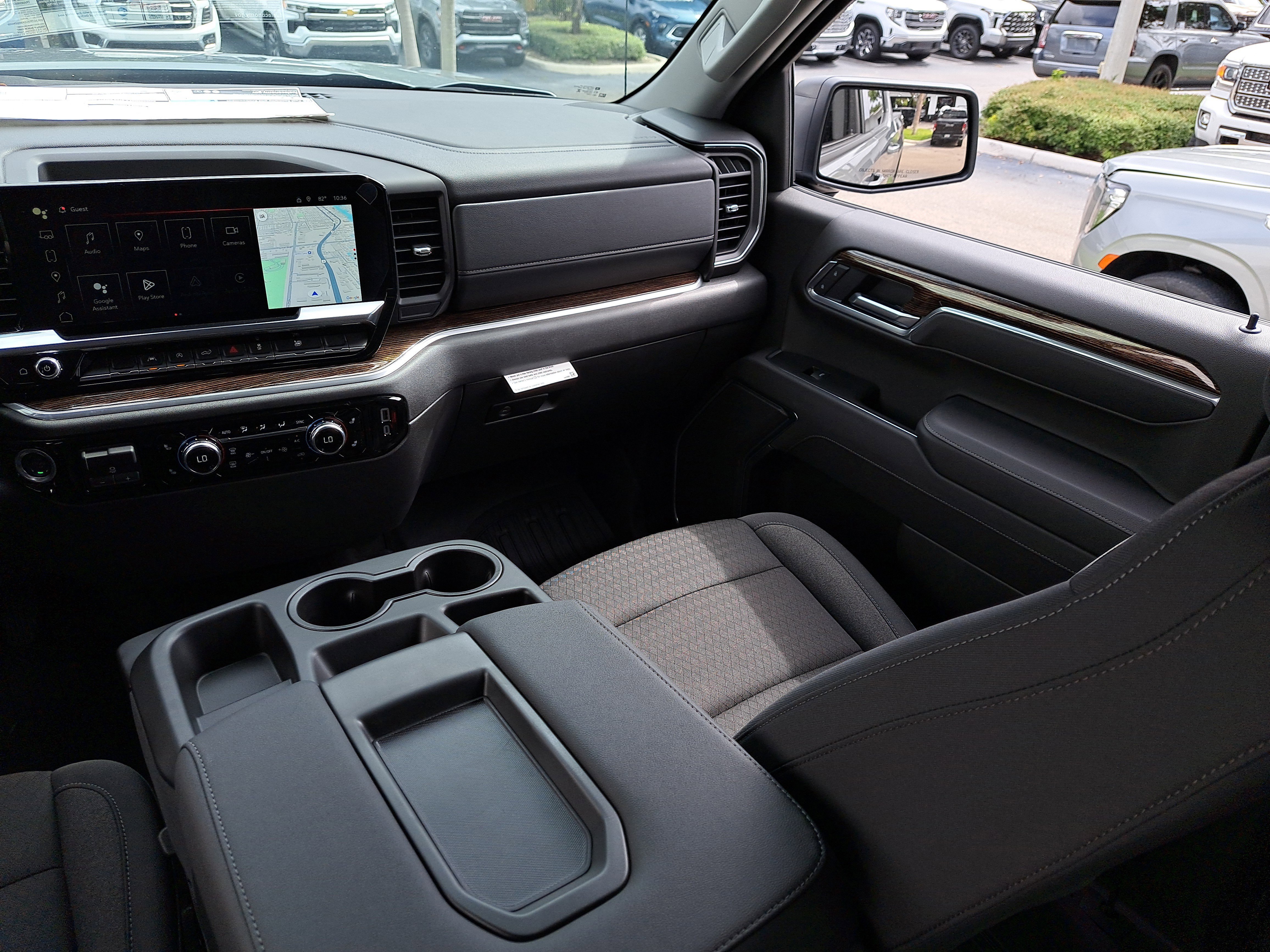 New 2025 GMC Sierra 1500 Elevation w/ LPO, Elevation Black Package image 17